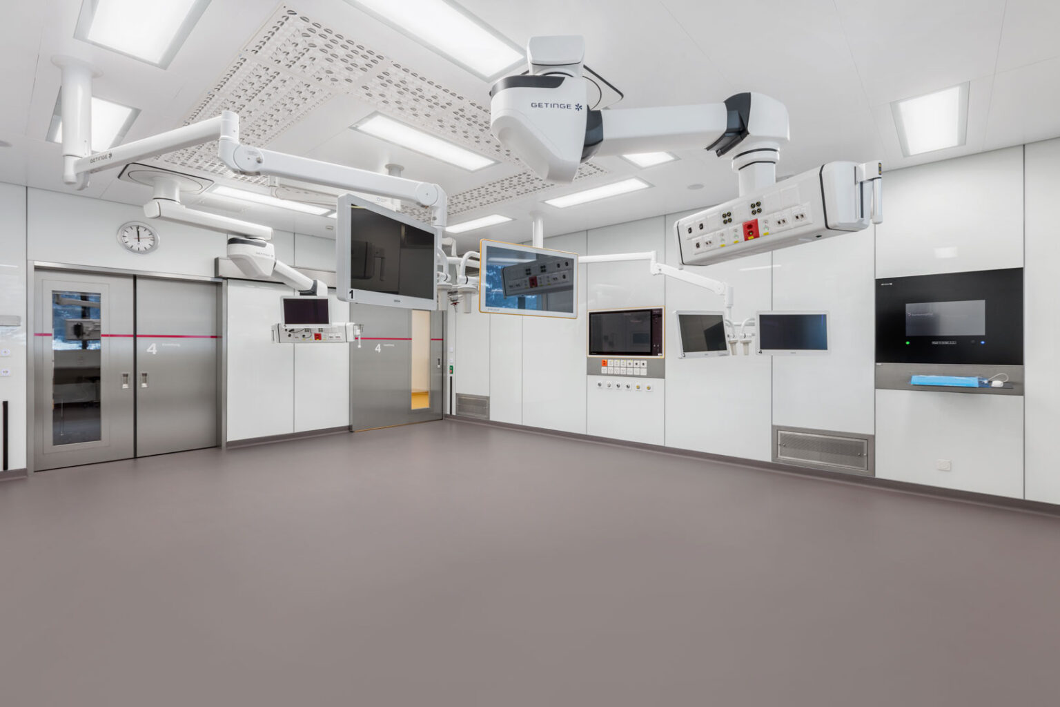 antibakterieller, ableitfähiger, seidenmatter PU-Industrieboden in Operationssaal